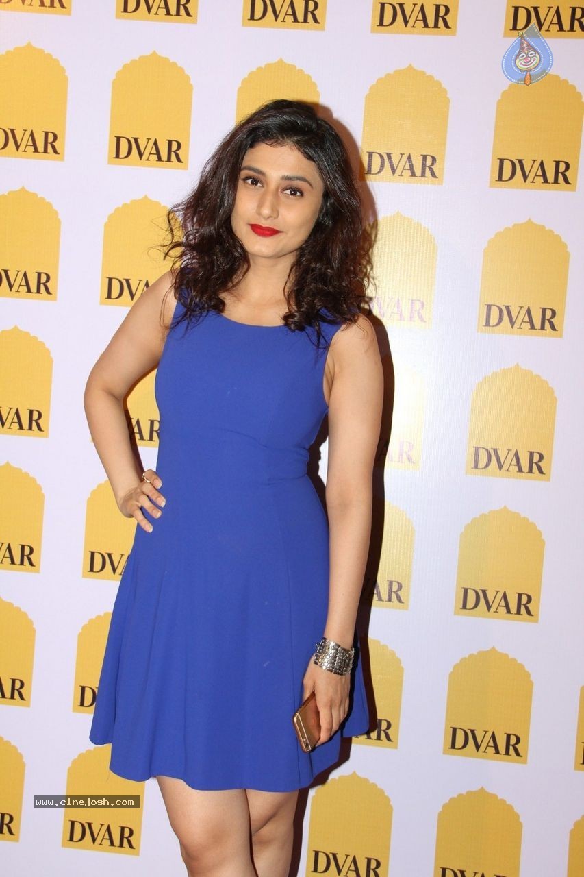 DVAR India's One Year Fashion Party - 4 / 31 photos