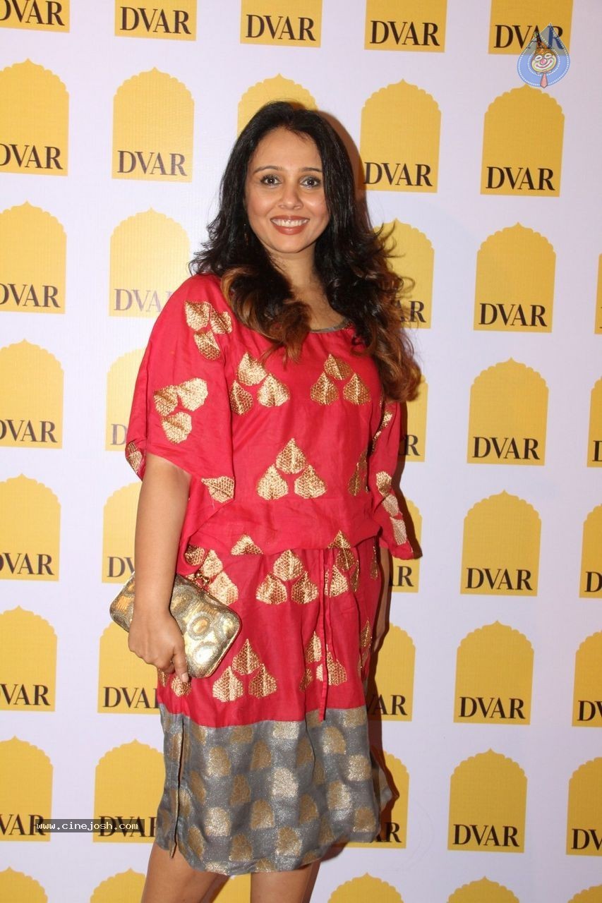 DVAR India's One Year Fashion Party - 16 / 31 photos
