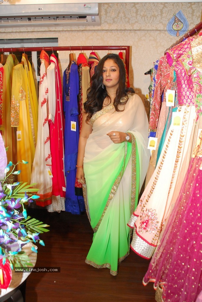 DVAR Photography n Fashion Exhibit - 53 / 59 photos