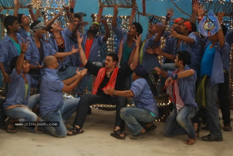 Ek Bura Aadmi Movie Item Song Shooting Spot - 20 / 23 photos