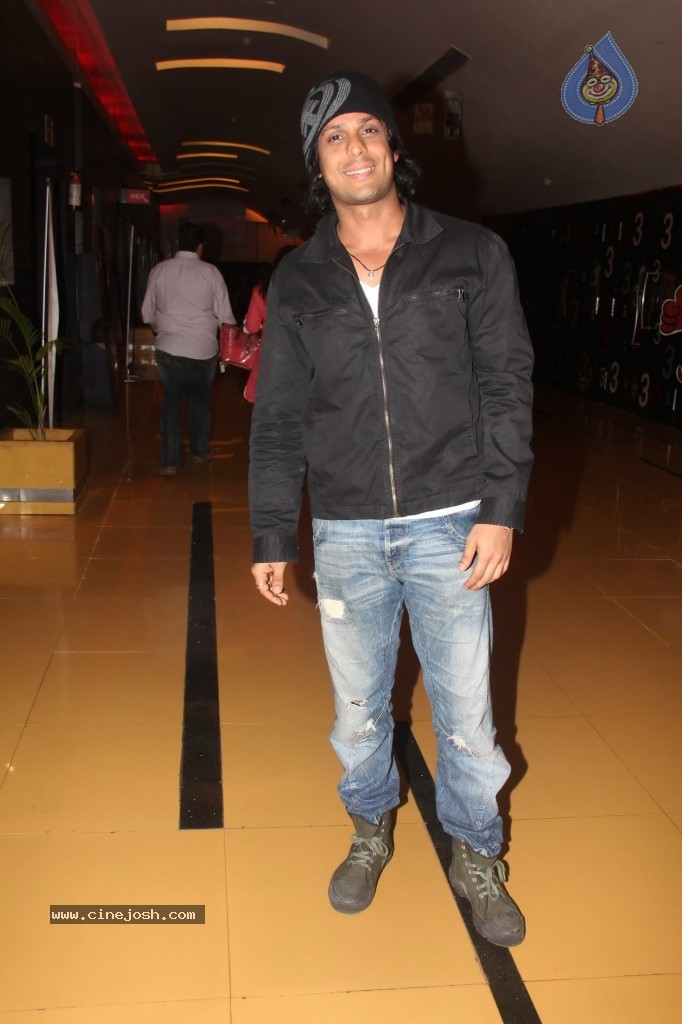 Ekk Deewana Tha Movie Special Show - 13 / 79 photos