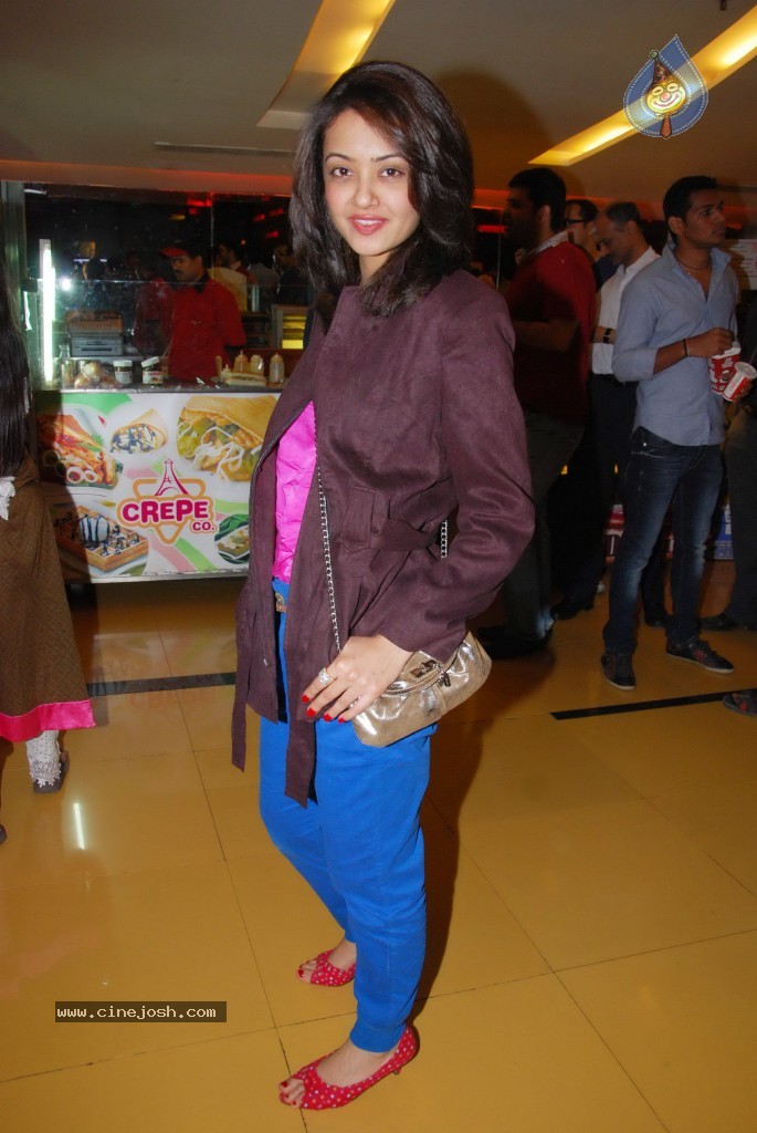 Ekk Deewana Tha Movie Special Show - 15 / 79 photos