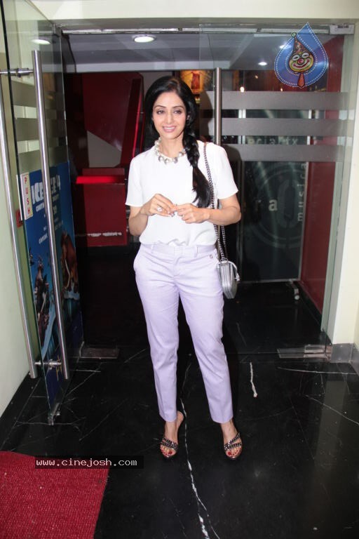 English Vinglish Movie First Look Launch - 63 / 76 photos
