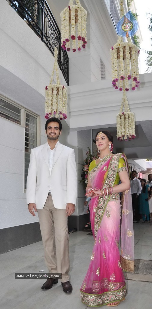 Esha Deol Engagement Photos - 1 / 31 photos
