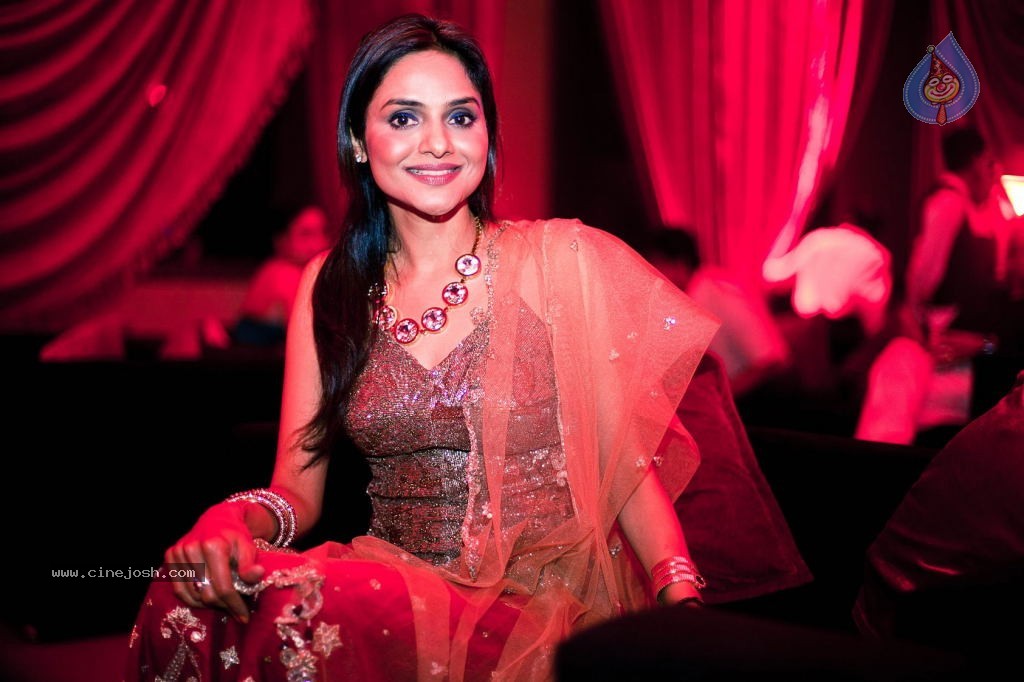 Esha Deol Sangeet Inner Photos - 14 / 16 photos
