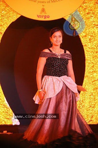 Esthell Miss Chennai 2010 - 15 / 54 photos