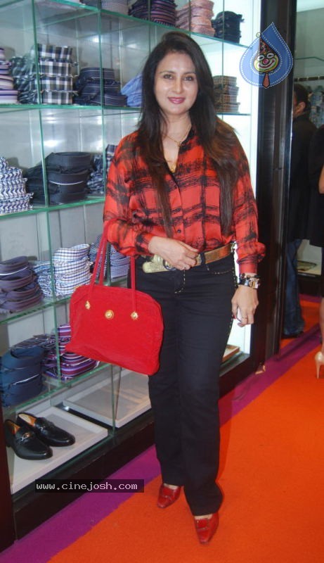 Etro Store Launch Photos - 11 / 33 photos