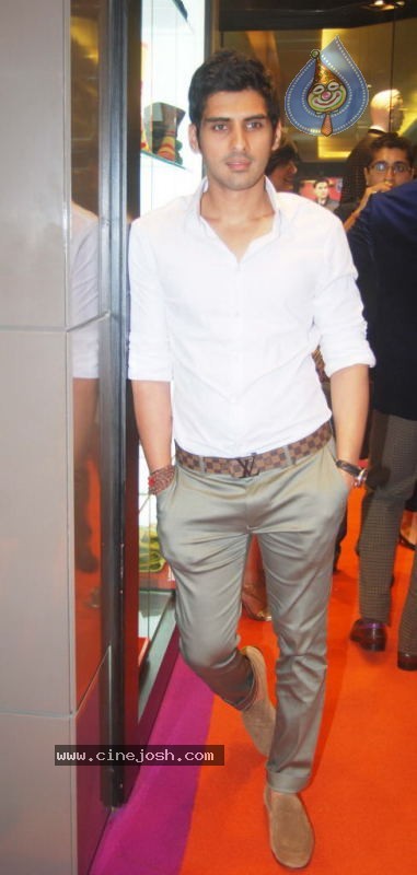 Etro Store Launch Photos - 13 / 33 photos