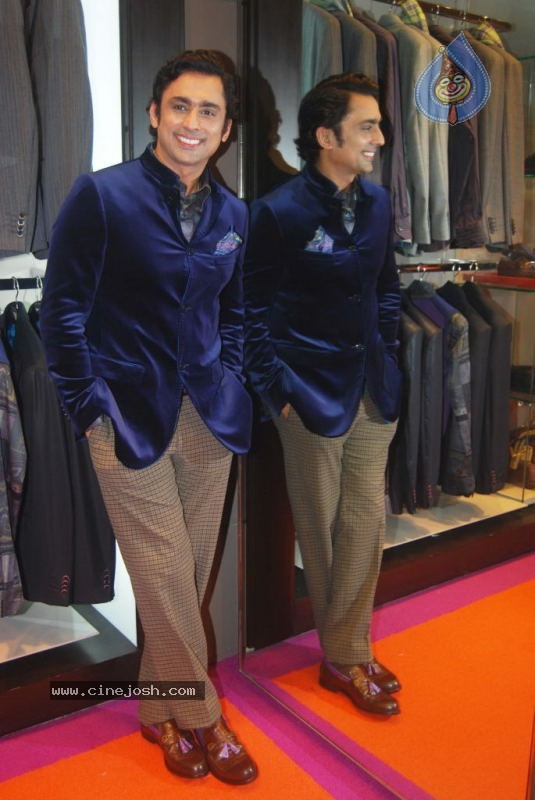 Etro Store Launch Photos - 19 / 33 photos