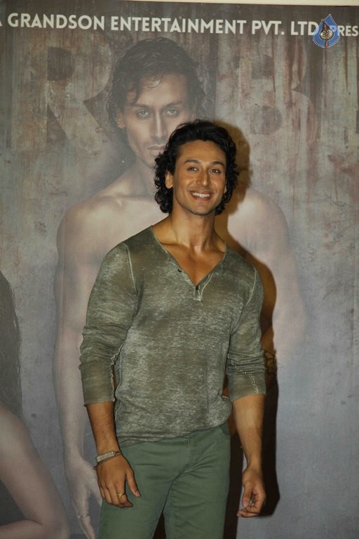 Film Baaghi Trailer Launch Photos - 12 / 28 photos