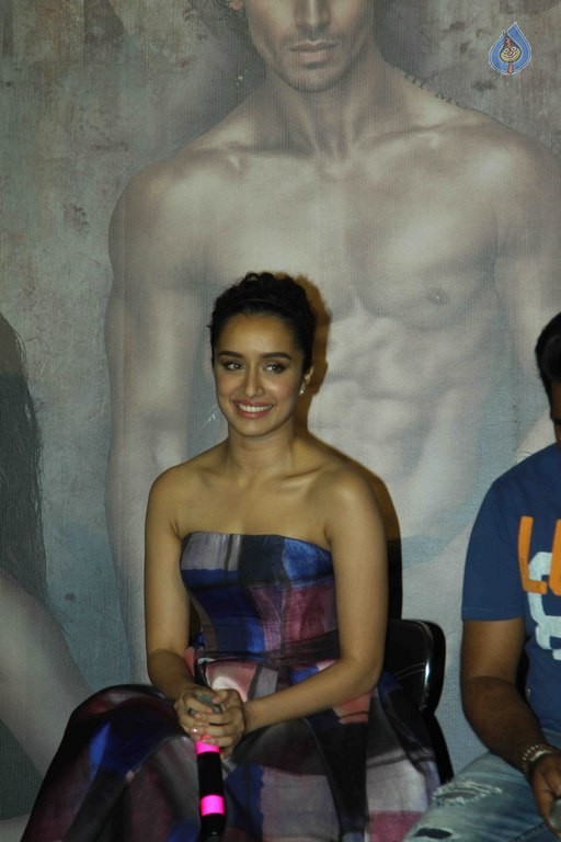 Film Baaghi Trailer Launch Photos - 21 / 28 photos