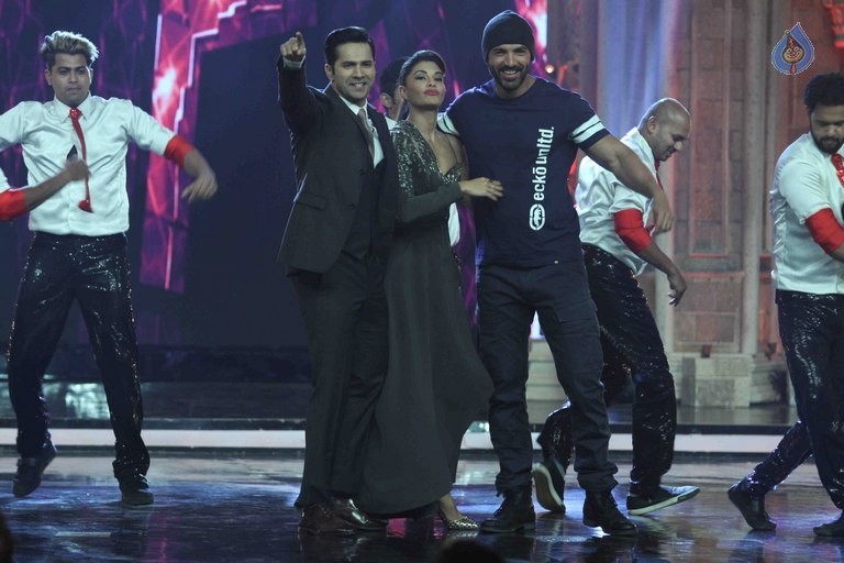 Film Dishoom Show at Indias Got Talent - 20 / 42 photos