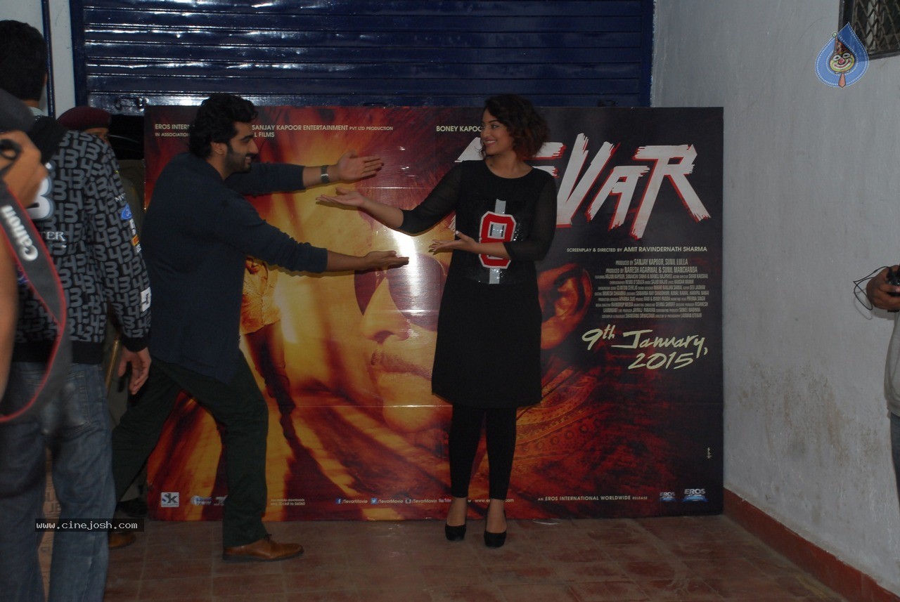 Film Tevar Promotion at IIT Powai - 22 / 30 photos