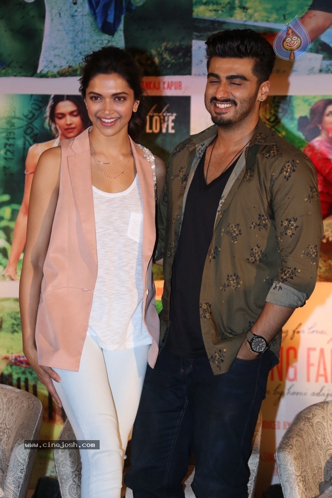 Finding Fanny Promotional Event - 31 / 85 photos