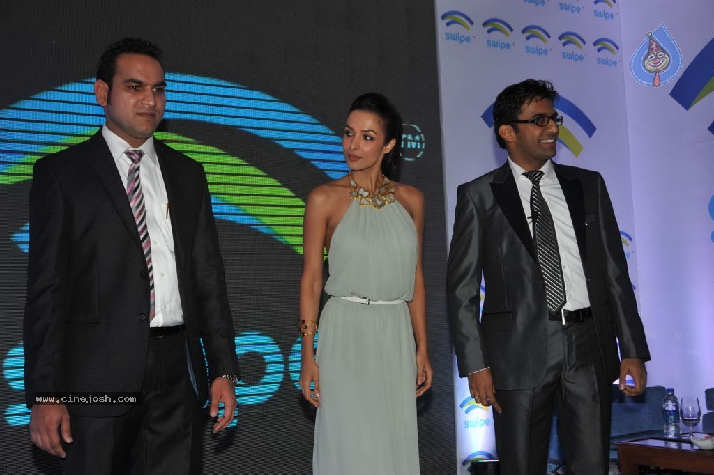 First 3D Tablet 3D Life Launch - 9 / 28 photos