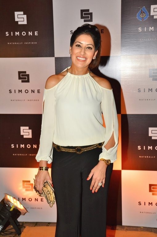 First Anniversary of Simone Stores - 5 / 28 photos