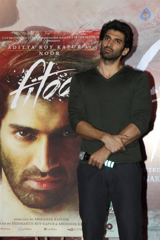 Fitoor Film Trailer Launch - 17 / 30 photos