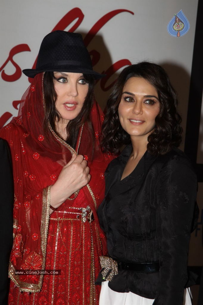 French Embassys Official Soiree Honouring Event - 44 / 46 photos