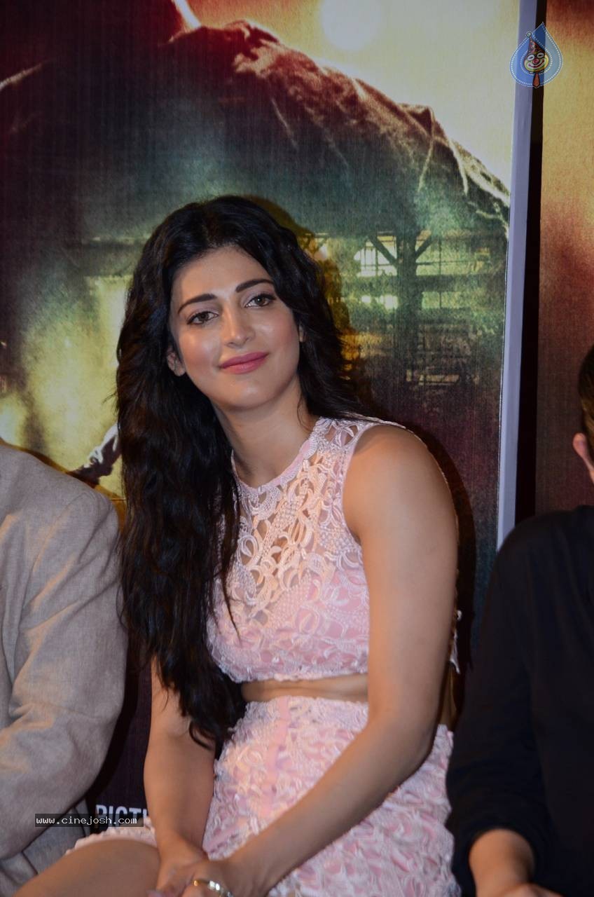 Gabbar is Back Trailer Launch - 12 / 56 photos