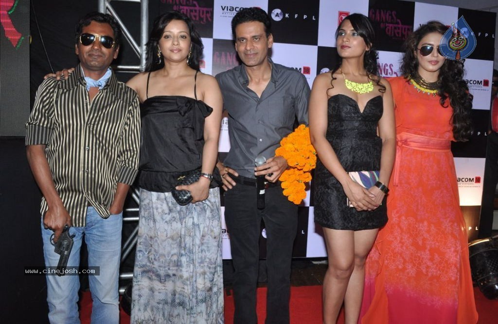 Gangs of Wasseypur Success Party - 9 / 33 photos