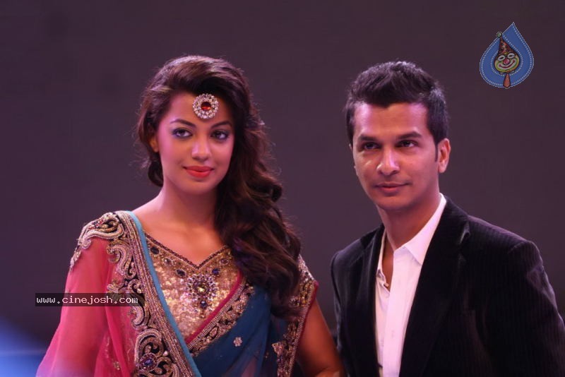 Gitanjali Cyclothon Fashion Show 2011 - 13 / 60 photos