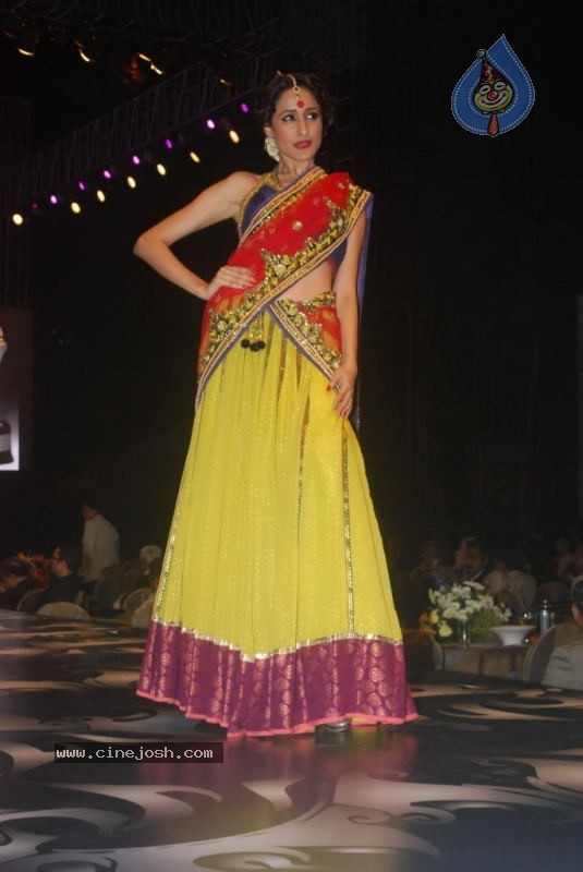 Gitanjali Cyclothon Fashion Show 2011 - 15 / 60 photos