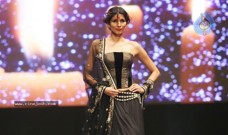 Gitanjali Cyclothon Fashion Show 2011 - 53 / 60 photos