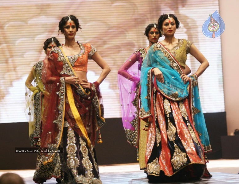 Gitanjali Cyclothon Fashion Show 2011 - 60 / 60 photos