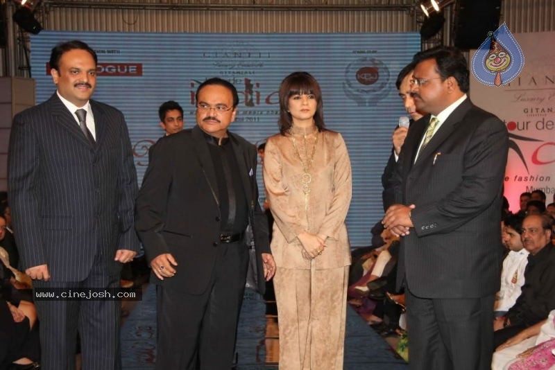 Gitanjali Tour De India Fashion Show - 73 / 94 photos