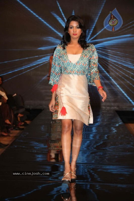 Gitanjali Tour De India Fashion Show - 85 / 94 photos
