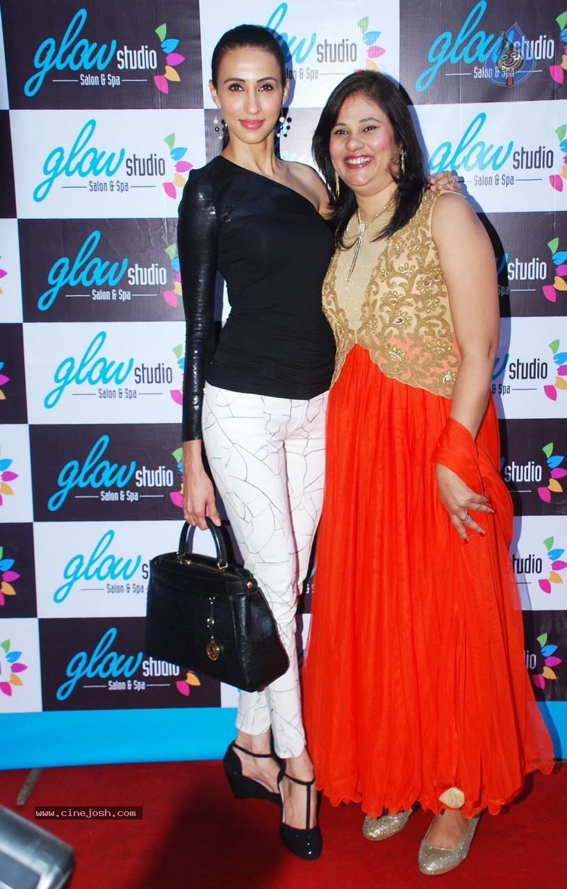 Glow Studio Salon n Spa Launch - 6 / 25 photos