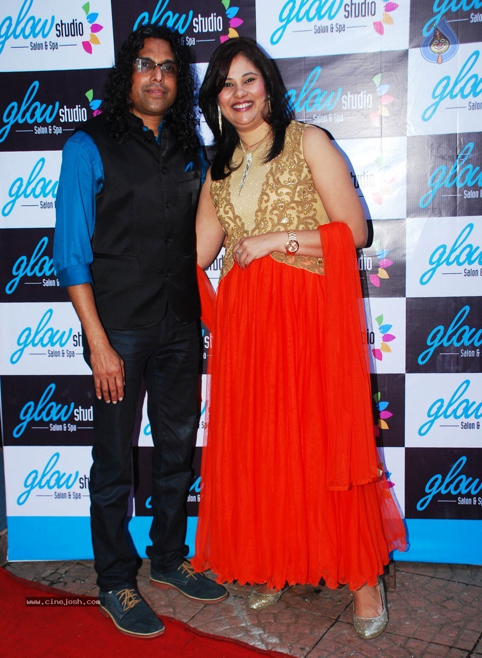 Glow Studio Salon n Spa Launch - 22 / 25 photos