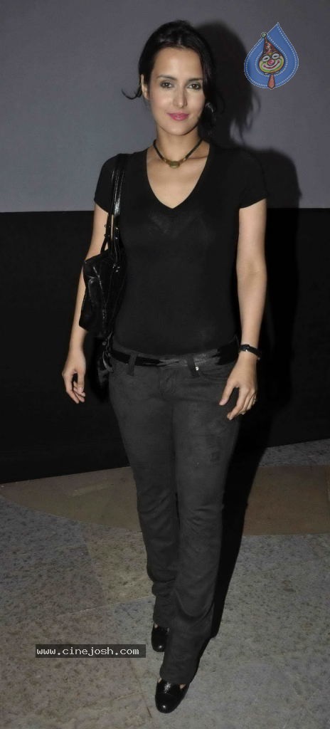 Golds Gym Miss Fit n Fab Contest - 18 / 47 photos