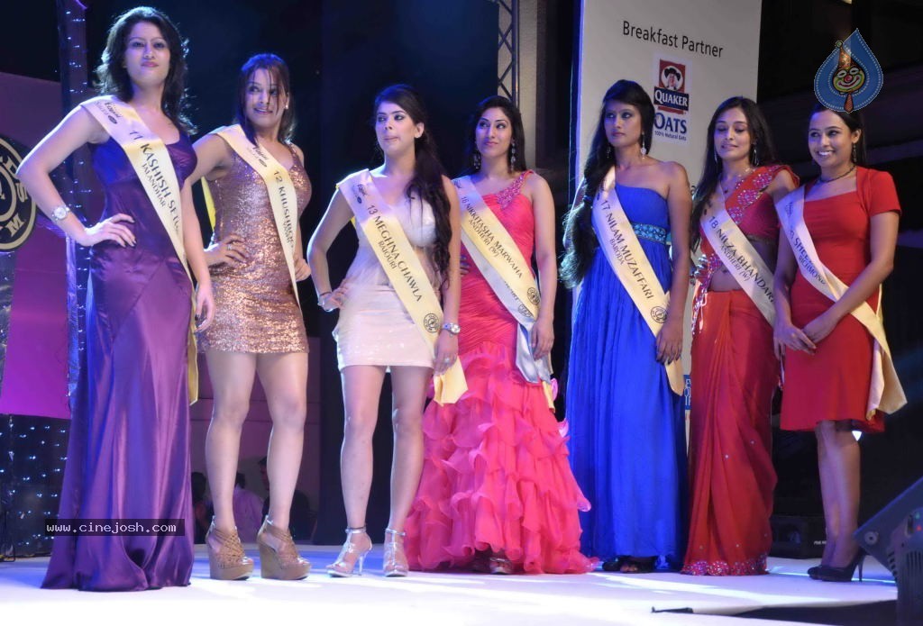 Golds Gym Miss Fit n Fab Contest - 45 / 47 photos