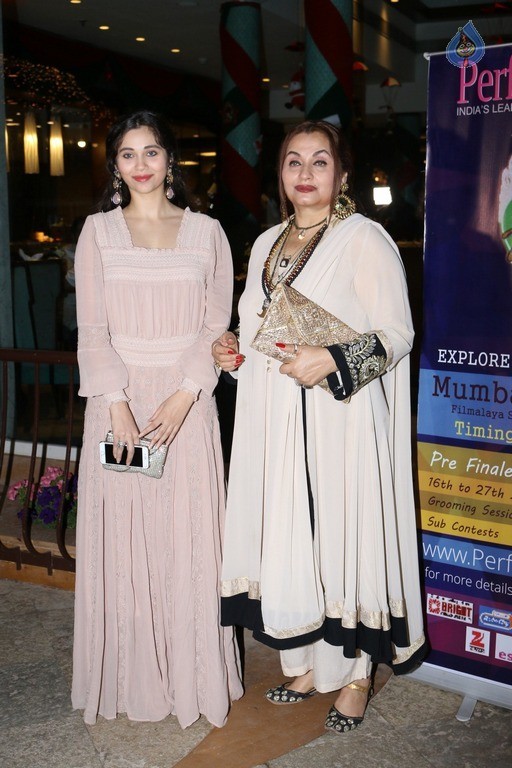 Grand Final Of Bright Perfect Miss India 2016 - 5 / 18 photos