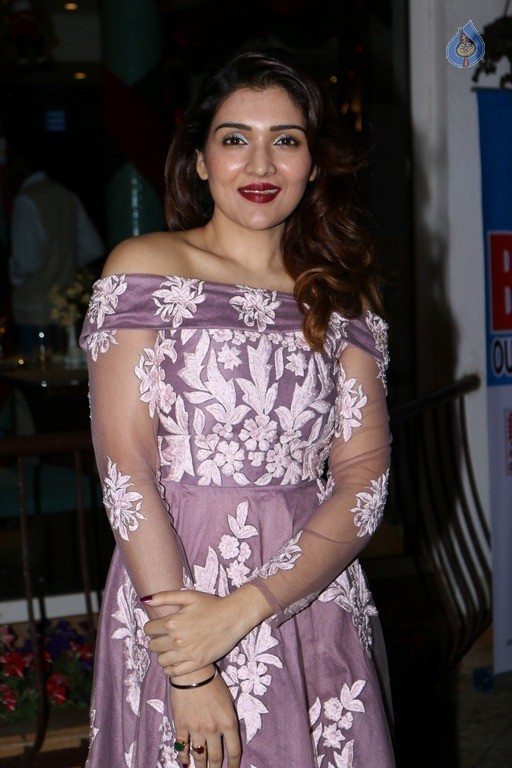 Grand Final Of Bright Perfect Miss India 2016 - 17 / 18 photos