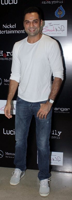 Guneet Monga Elijah Wood Special Party - 18 / 21 photos