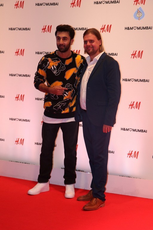 H and M Mumbai 1st Store Launch Party - 52 / 63 photos