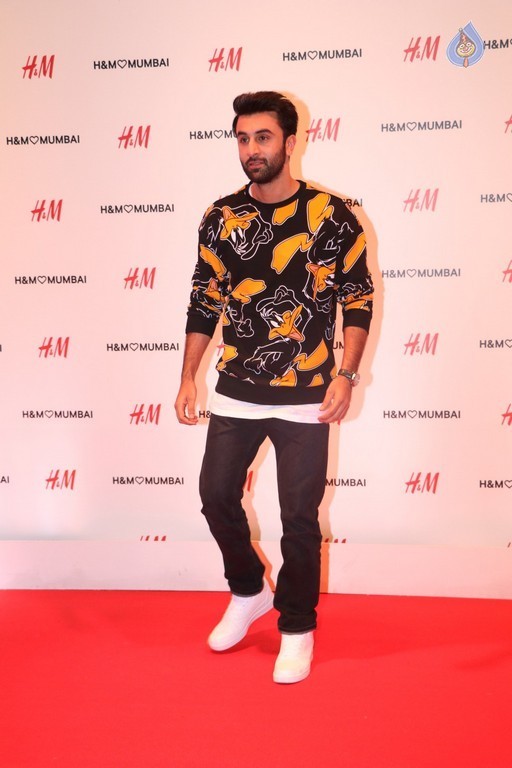 H and M Mumbai 1st Store Launch Party - 58 / 63 photos