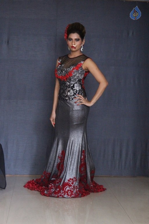 Hair and Makeup Fiesta By Bharat and Dorris - 60 / 84 photos