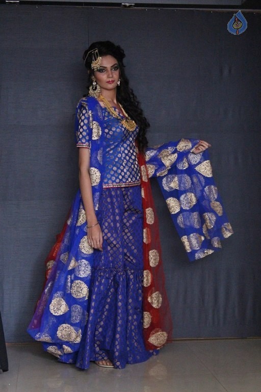 Hair and Makeup Fiesta By Bharat and Dorris - 69 / 84 photos