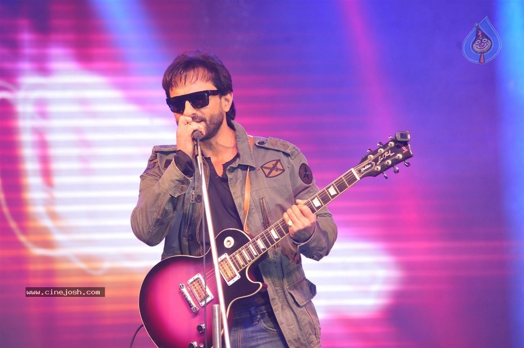 Happy Ending Film Music Launch - 27 / 149 photos