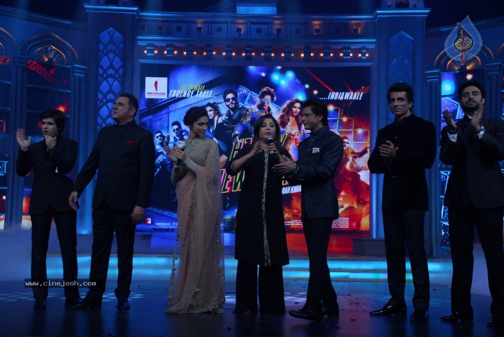 Happy New Year Film Music Launch - 42 / 141 photos