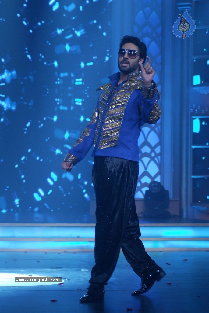 Happy New Year Film Music Launch - 121 / 141 photos