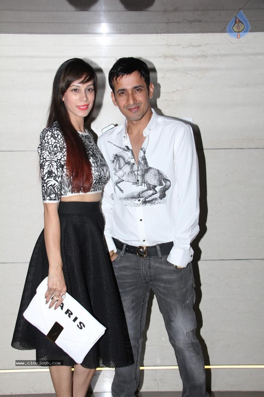 Harry Bar n Cafe Store Launch Red Carpet - 45 / 64 photos