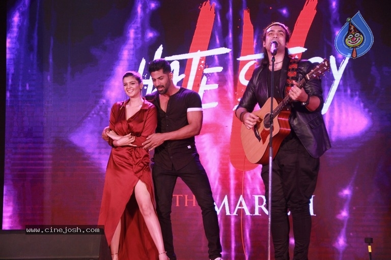 Hate Story 4 Music Concert At R City Mall - 2 / 30 photos