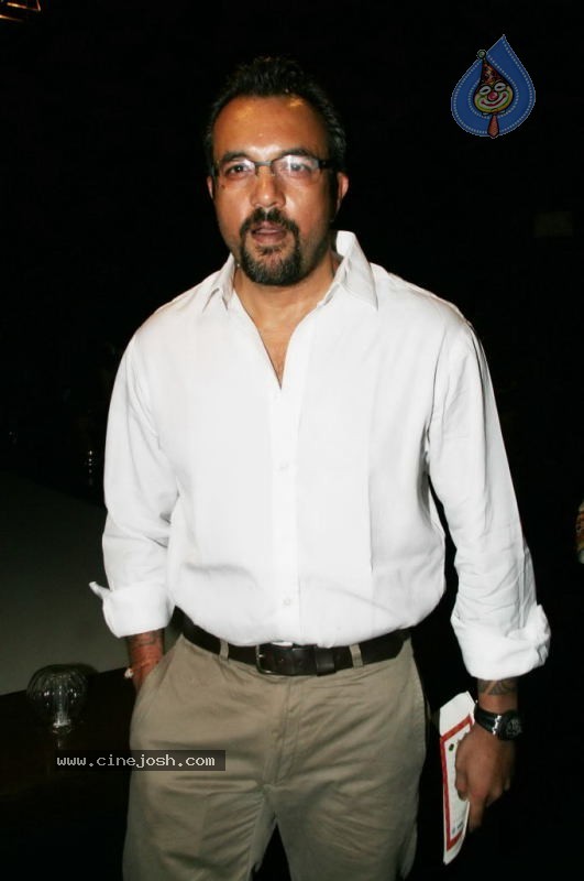 HDIL India Couture Week Day 3 - 27 / 48 photos