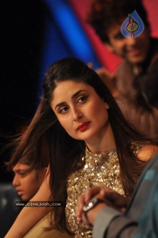 Heroine Promotion at Dance India Dance Sets - 6 / 44 photos