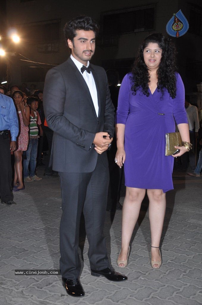 Hot Celebs at 58th IDEA Filmfare Awards - 158 / 187 photos