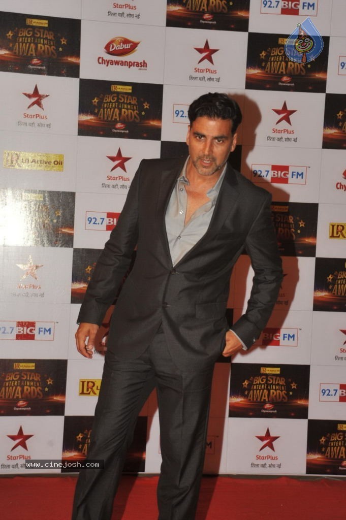 Hot Bolly Celebs at Big Star Entertainment Awards - 74 / 92 photos